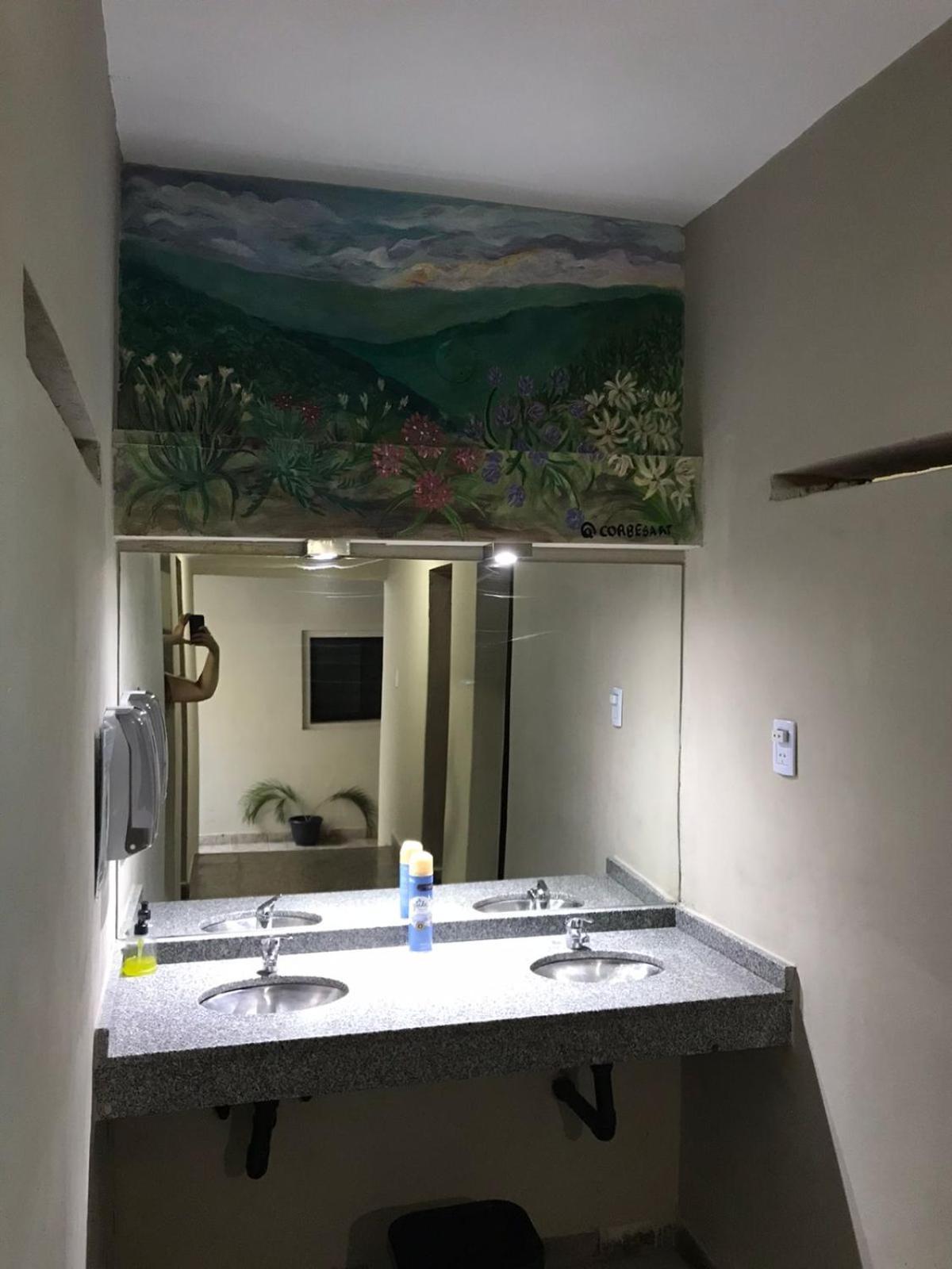 Urban Jungle Hostel サンミゲルデトゥクマン エクステリア 写真