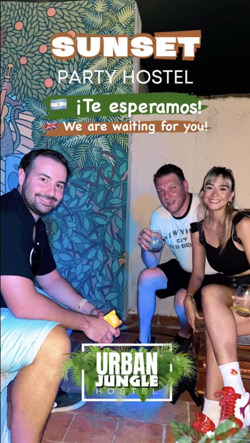 Urban Jungle Hostel サンミゲルデトゥクマン エクステリア 写真