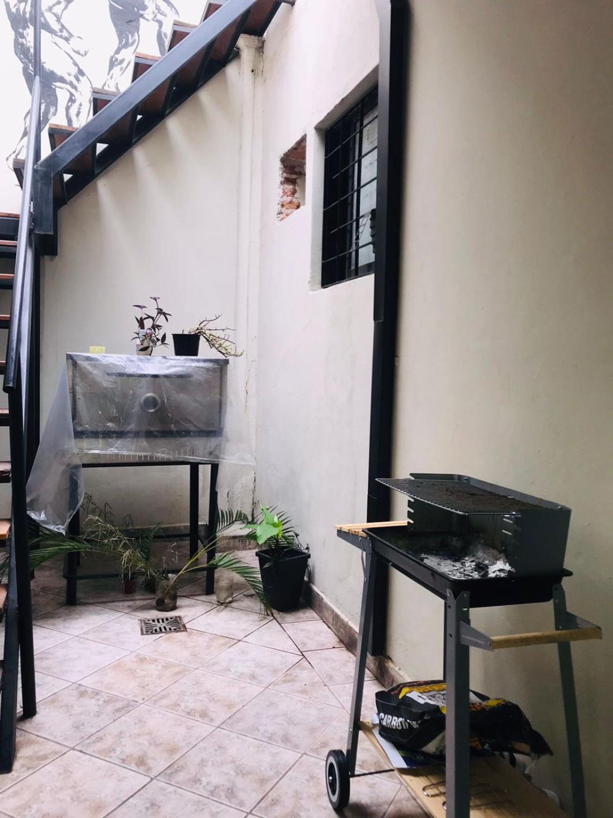Urban Jungle Hostel サンミゲルデトゥクマン エクステリア 写真